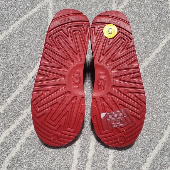 New UGG NEUMEL Chukka Boot Big Kid-Samba Red - Picture 7 of 10